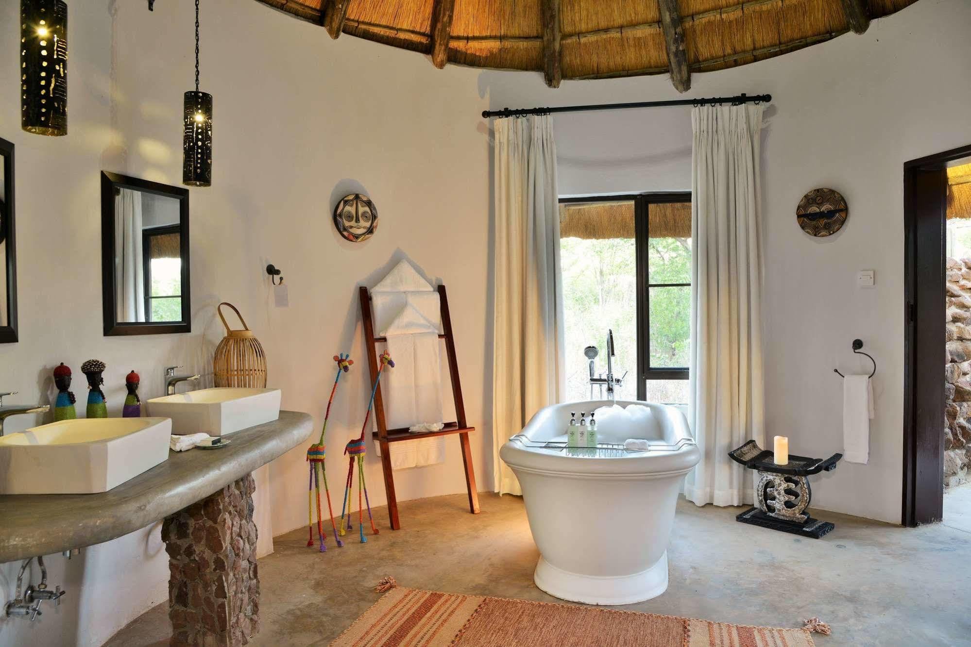 Wildtrack Safaris Eco Lodge Pandamatenga 외부 사진